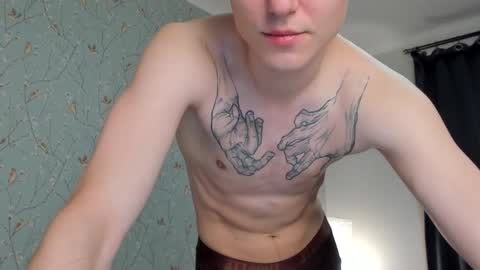 Nikolay online show from December 2025 10:04:01 PM