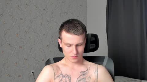 Nikolay online show from April 2026 03:37:02 AM