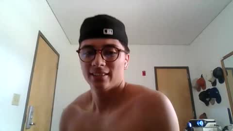 ImZacharyTyler online show from June 2026 05:49:02 PM