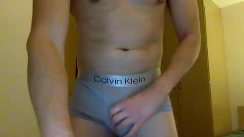 jackt092 online show from May 2026 09:34:02 PM