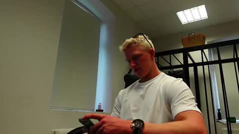 JACOB DEVON online show from September 2025 01:11:01 PM