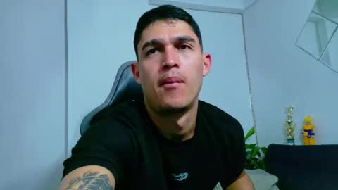 jacob_king01 online show from March 2026 12:34:01 PM