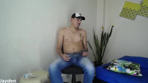 Jacob And Jayden online show from September 2025 07:04:02 PM