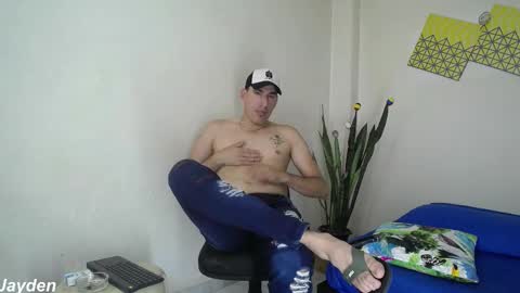 Jacob And Jayden online show from October 2025 07:04:02 PM