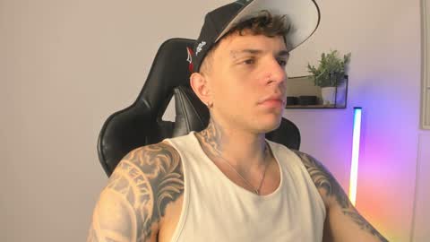 jacobb116 online show from January 2025 02:46:02 AM