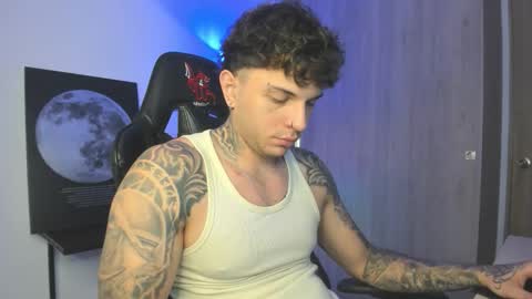 jacobb116 online show from October 2025 12:03:01 AM