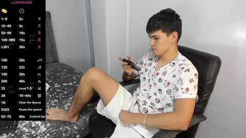 Snapshot of jacobb_lee chatting on December 2024 09:17:01 PM Jacob Lee online show from December 2024 09:17:01 PM