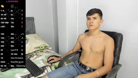 Snapshot of jacobb_lee chatting on February 2025 08:22:01 PM Jacob Lee online show from February 2025 08:22:01 PM