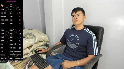 Snapshot of jacobb_lee chatting on February 2025 08:58:02 PM Jacob Lee online show from February 2025 08:58:02 PM