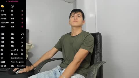 Snapshot of jacobb_lee chatting on March 2025 07:09:02 PM Jacob Lee online show from March 2025 07:09:02 PM