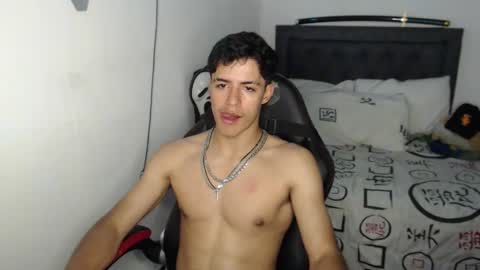 Jacobbakerr online show from April 2026 04:57:01 AM