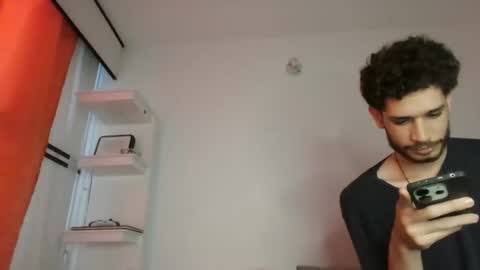 JACOB  ROBIN online show from October 2025 02:48:01 PM