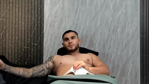 jacobsthorm online show from March 2026 11:48:02 PM