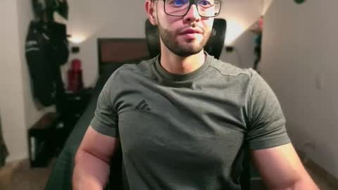 Snapshot of jacobt77 chatting on December 2025 11:45:01 PM Jacob online show from December 2025 11:45:01 PM