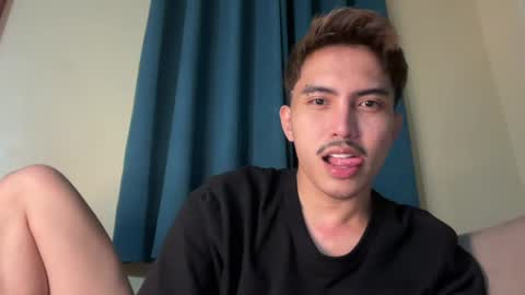 Snapshot of jacobthebezt chatting on June 2026 07:00:02 PM Jacob online show from June 2026 07:00:02 PM