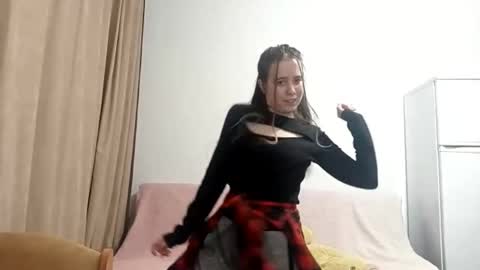 jacquelynsundin online show from October 2025 08:39:01 PM