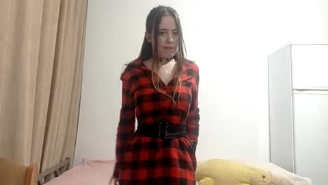jacquelynsundin online show from October 2025 08:18:01 PM