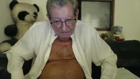Snapshot of jacques_de_france chatting on February 2025 05:44:02 AM Jacques online show from February 2025 05:44:02 AM