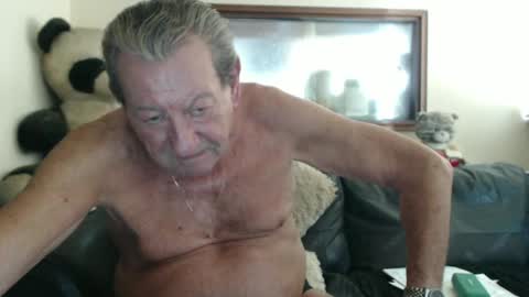 Snapshot of jacques_de_france chatting on March 2025 04:30:02 PM Jacques online show from March 2025 04:30:02 PM