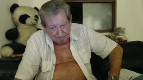 Snapshot of jacques_de_france chatting on March 2025 02:43:02 AM Jacques online show from March 2025 02:43:02 AM