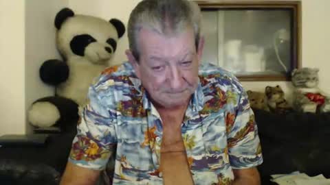 Snapshot of jacques_de_france chatting on October 2025 03:36:02 AM Jacques online show from October 2025 03:36:02 AM