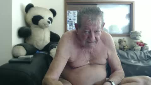 Jacques online show from April 2026 02:23:02 PM