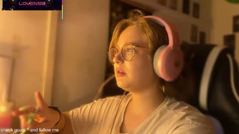 jacywinslat online show from October 2025 06:18:02 PM