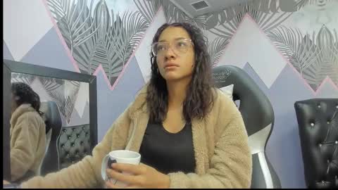 Jadde Greyy  online show from December 2025 11:48:01 AM