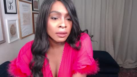 Jade online show from January 2025 11:30:02 AM