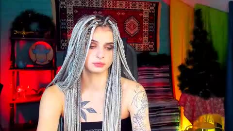 Snapshot of jade_castle chatting on December 2024 12:22:02 PM jade_castle online show from December 2024 12:22:02 PM