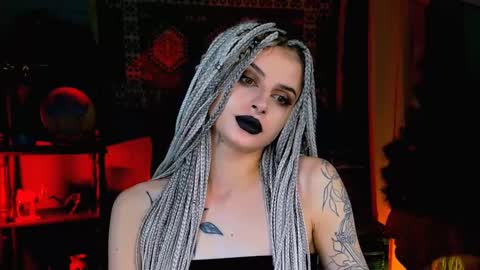 Snapshot of jade_castle chatting on December 2024 06:28:02 PM jade_castle online show from December 2024 06:28:02 PM