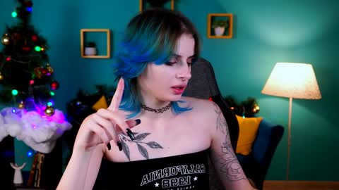 Snapshot of jade_castle chatting on December 2024 10:58:02 AM jade_castle online show from December 2024 10:58:02 AM