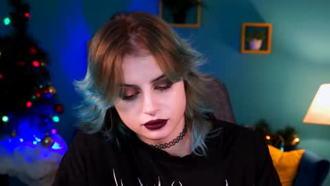 Snapshot of jade_castle chatting on January 2025 05:08:02 AM jade_castle online show from January 2025 05:08:02 AM