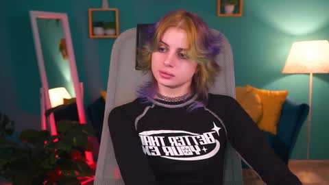 Snapshot of jade_castle chatting on January 2025 02:16:02 AM jade_castle online show from January 2025 02:16:02 AM