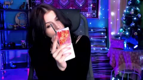 jade_castle online show from January 2026 04:44:01 PM