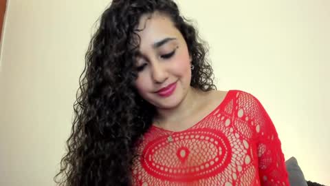 Snapshot of jade_james chatting on December 2024 01:37:02 AM Mady online show from December 2024 01:37:02 AM