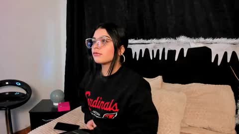 Snapshot of jade_nm chatting on December 2025 01:20:02 PM ade online show from December 2025 01:20:02 PM