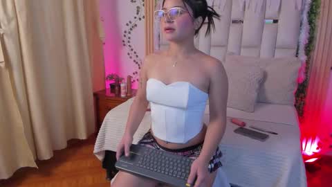 Snapshot of jade_nm chatting on December 2025 02:36:02 PM ade online show from December 2025 02:36:02 PM