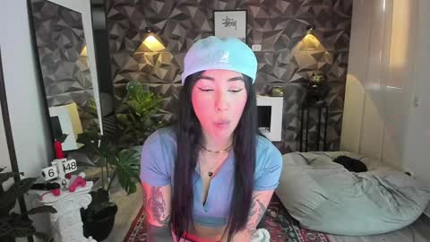 Snapshot of jade_porn chatting on January 2025 11:48:01 AM Jade  independent model online show from January 2025 11:48:01 AM