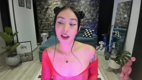 Snapshot of jade_porn chatting on March 2025 12:10:02 AM Jade  independent model online show from March 2025 12:10:02 AM