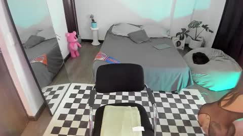 Jade  independent model online show from December 2025 03:08:01 PM