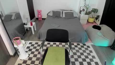 Jade  independent model online show from February 2026 12:22:02 PM