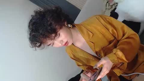 Adriana online show from November 2025 05:48:02 PM