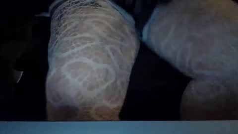 Snapshot of jadeallyson1 chatting on November 2025 06:45:01 AM jade allyson and sexy guy online show from November 2025 06:45:01 AM