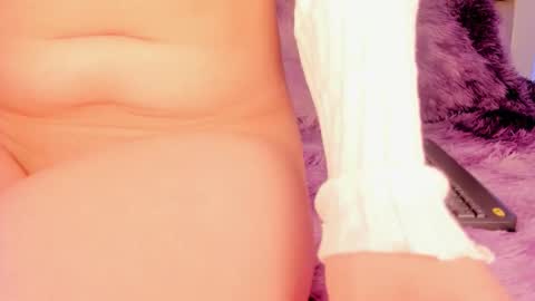 jadeestudios online show from November 2025 08:13:01 AM