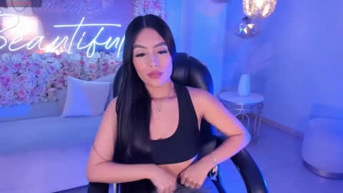 Snapshot of jadeevansx chatting on December 2024 04:51:01 PM JADE EVANS online show from December 2024 04:51:01 PM