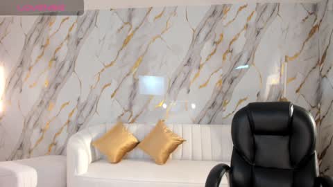 Snapshot of jadeevansx chatting on January 2025 06:07:01 PM JADE EVANS online show from January 2025 06:07:01 PM