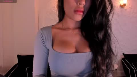 JADE EVANS online show from July 2026 05:37:02 PM