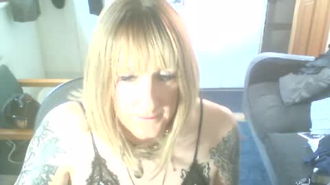 Snapshot of jadeladyboyminx chatting on July 2026 10:50:01 AM Jademinx online show from July 2026 10:50:01 AM