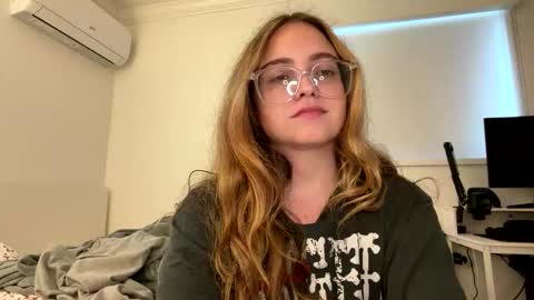 jademonroe0522 online show from February 2026 04:02:01 PM